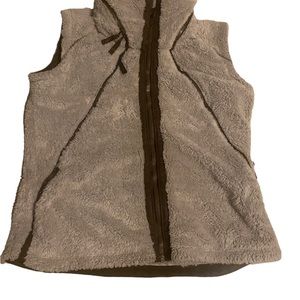 Kuhl fur vest